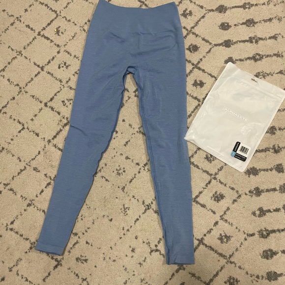 Alphalete amplify leggings washed denim size small - Picture 4 of 5